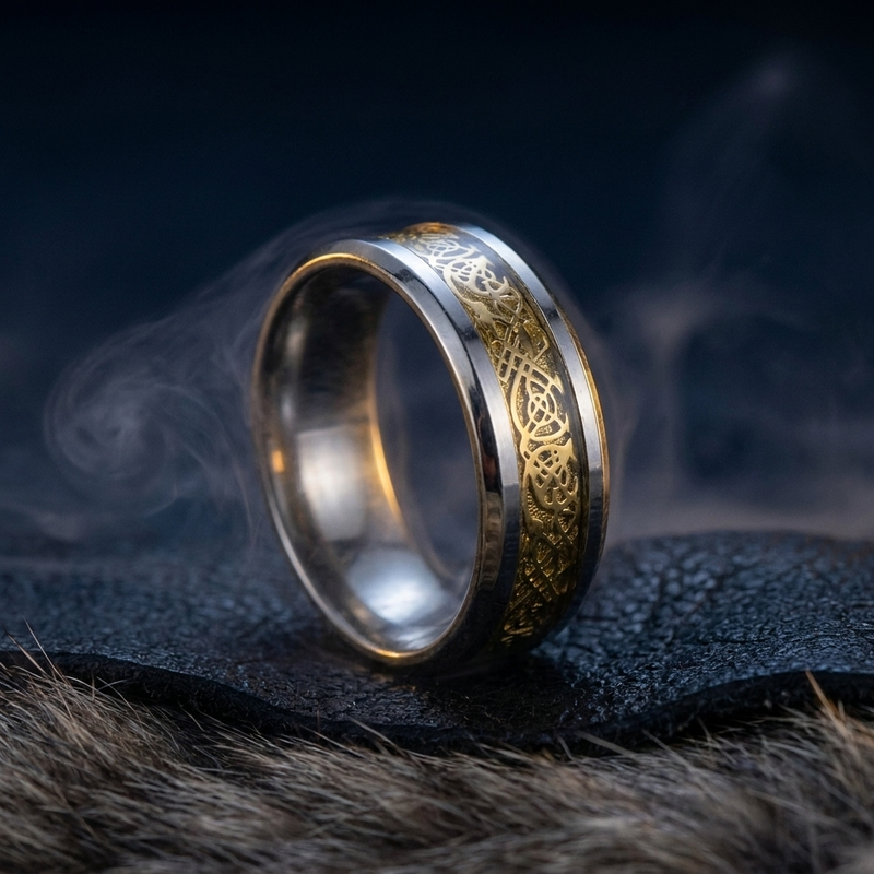 Anneau Viking Legend en contexte nordique angle vue alternative